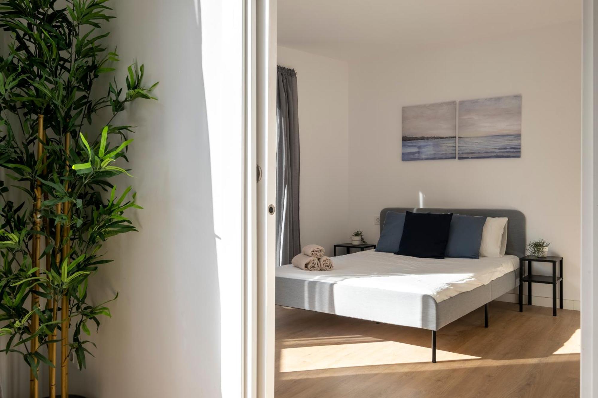 Centric Apartment Camp Nou 2 L'Hospitalet de Llobregat Esterno foto